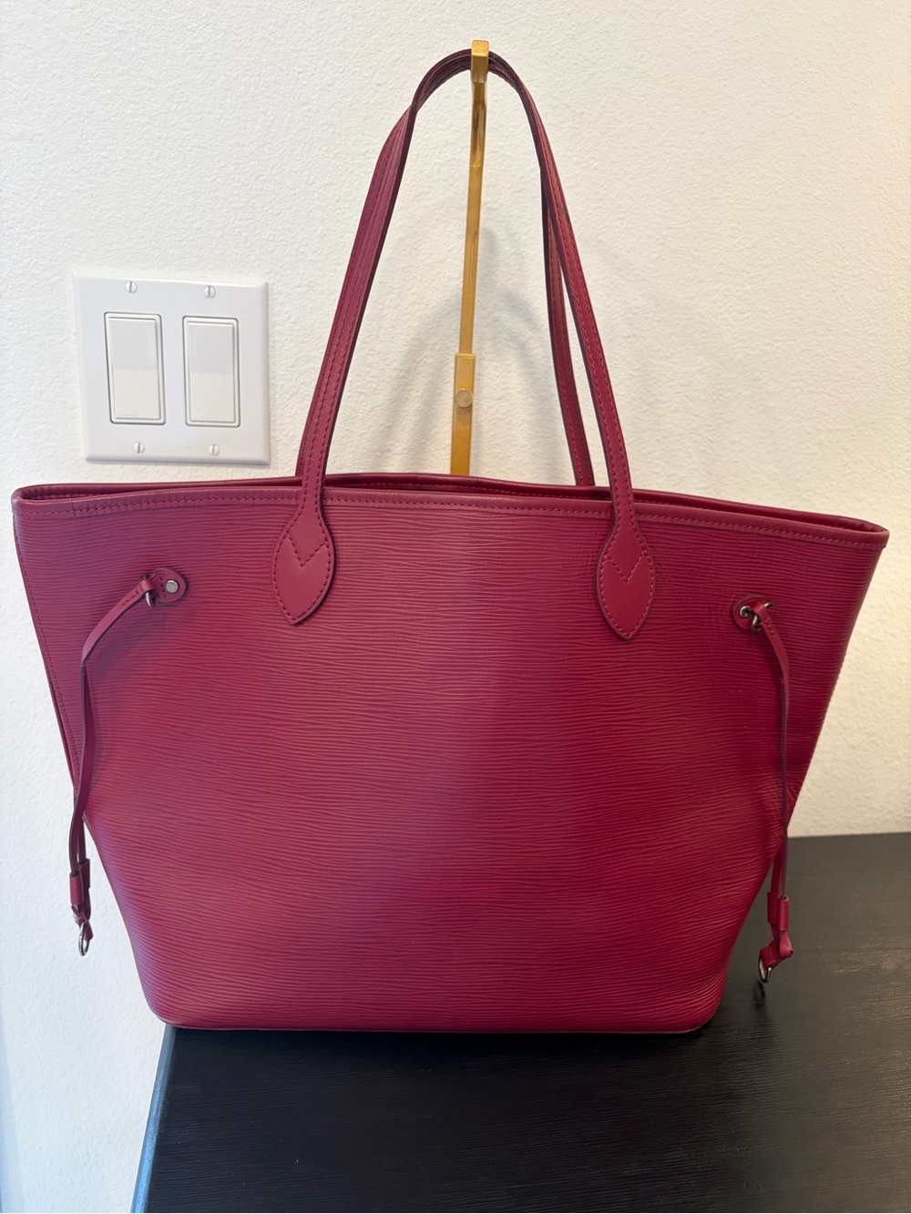 Louis Vuitton Neverfull MM tote